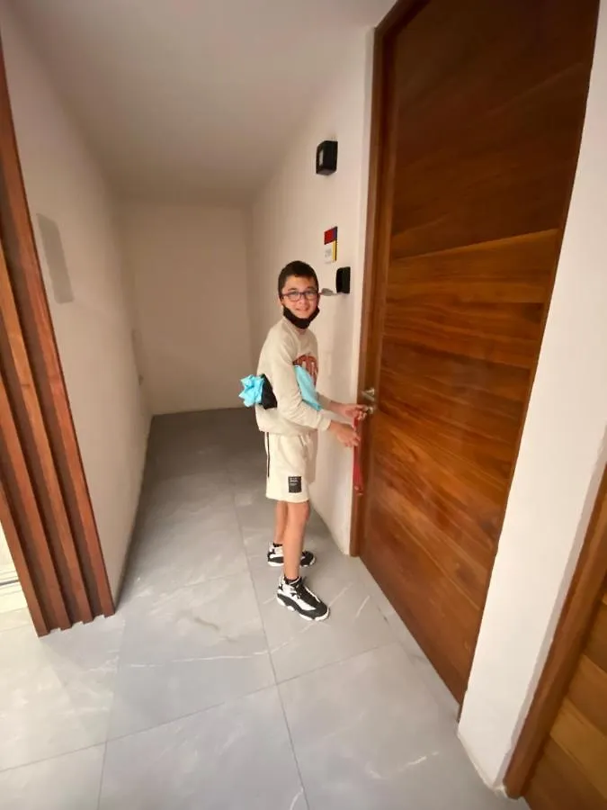פלאייה דל כרמן Pony Luxury Condo 2*, פלאייה דל כרמן מקסיקו